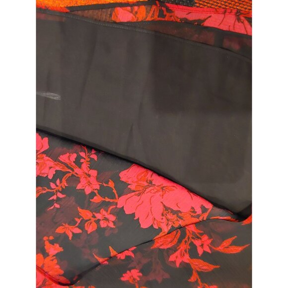 NEW Roz and Ali Plus Size Black and Red Floral Chiffon Top. Ruffles. 1X - Picture 6 of 14